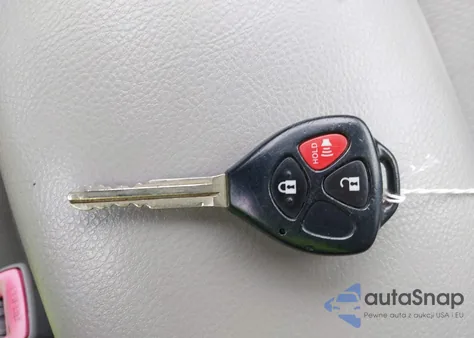 2007 Toyota Rav4 Limited from USA, damaged, VIN JTMBD31V076042006